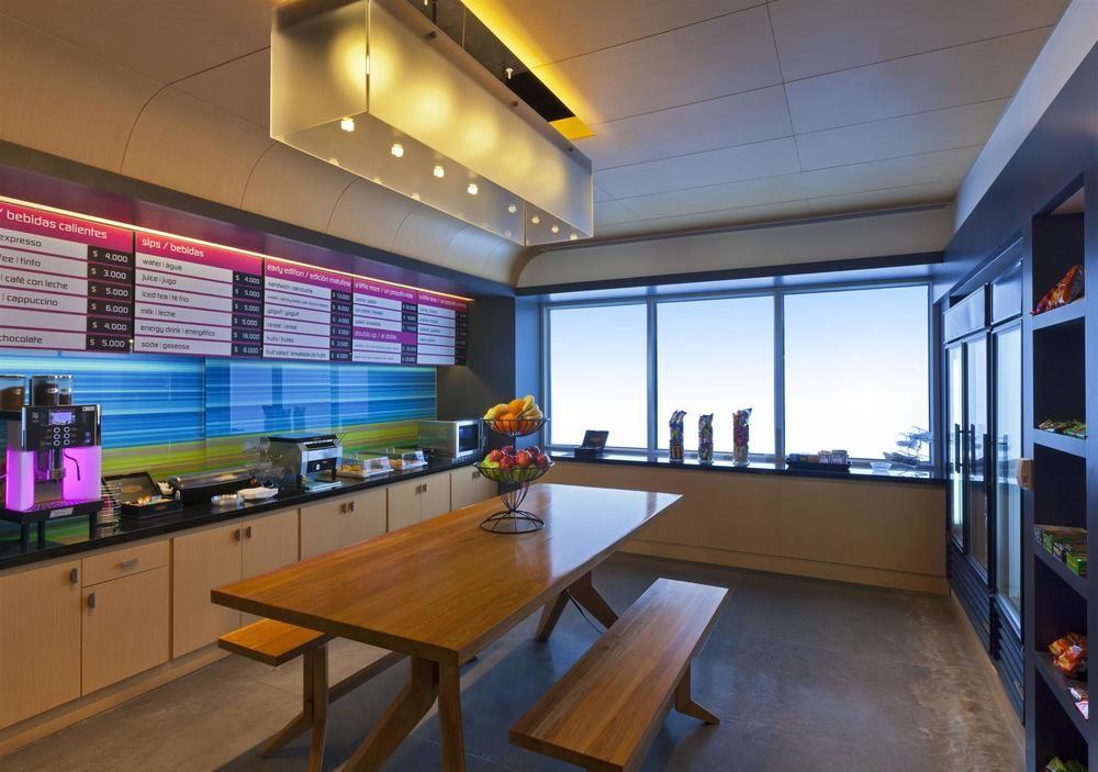 Aloft Bogota Airport Hotel Bagian luar foto