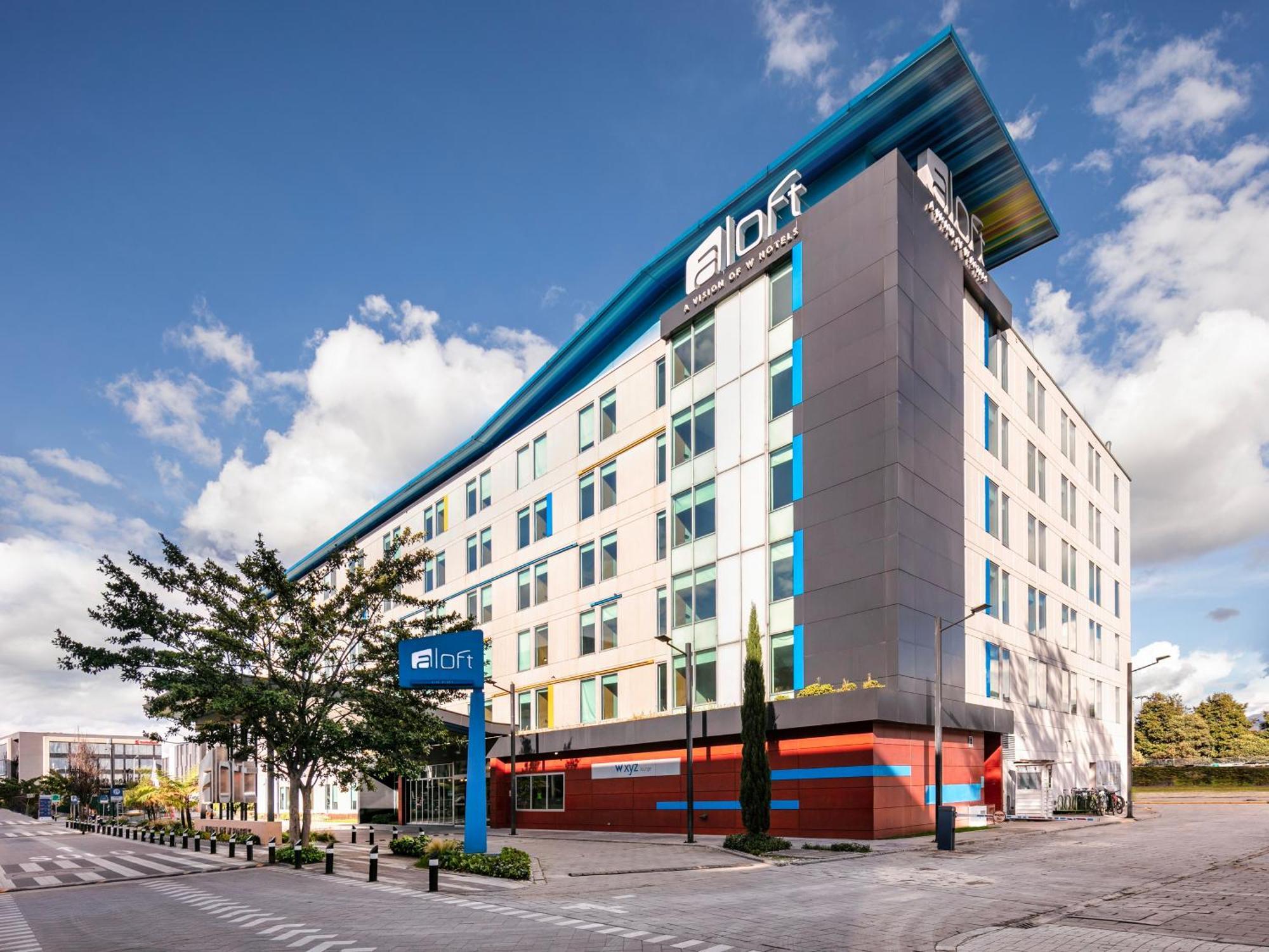 Aloft Bogota Airport Hotel Bagian luar foto