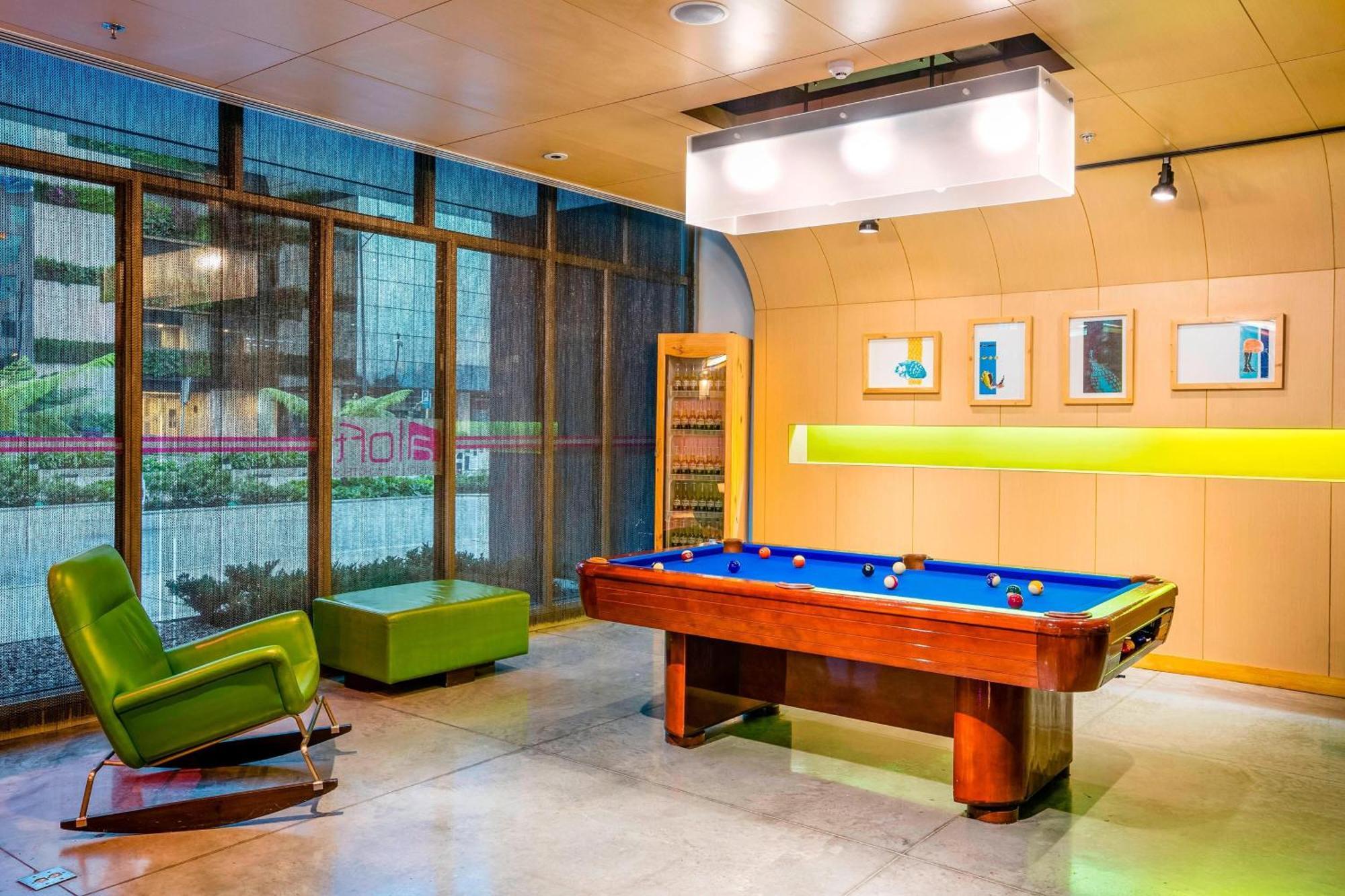 Aloft Bogota Airport Hotel Bagian luar foto